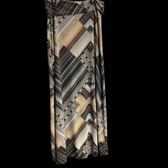 NEIMAN MARCUS Women’s Geometric Maxi Skirt Size Medium Multicolored - Picture 2 of 9